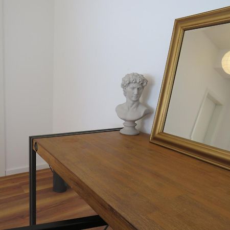 L8 Street - Q2 16 Apartment Mannheim Room photo